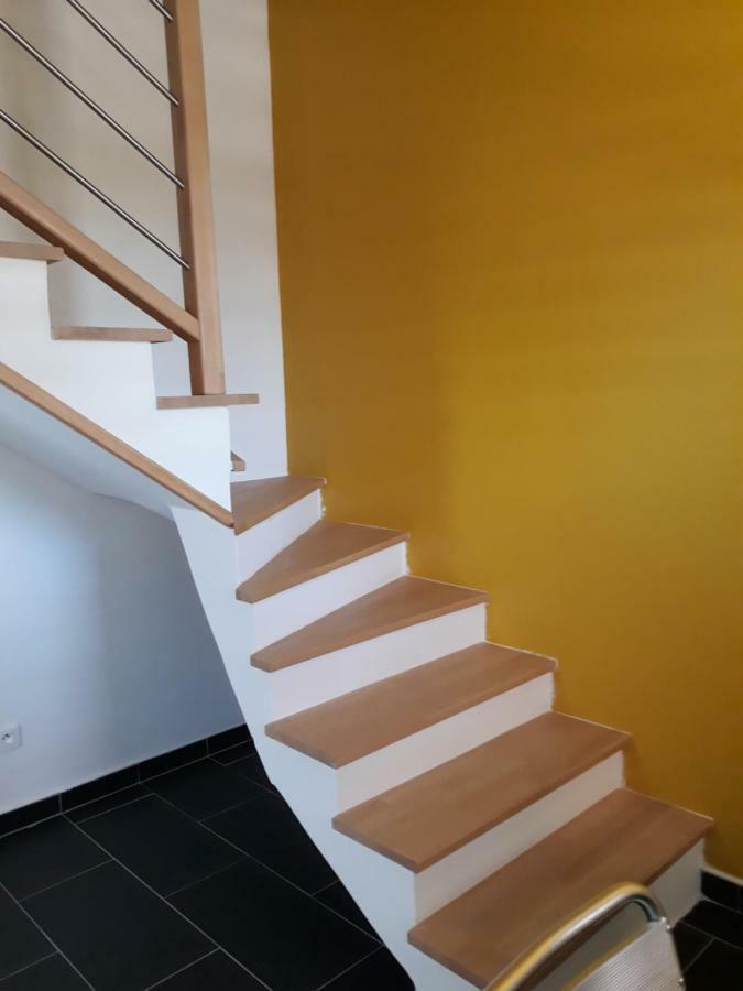 Beau Duplex Lägenhet Trois-Rivières Exteriör bild